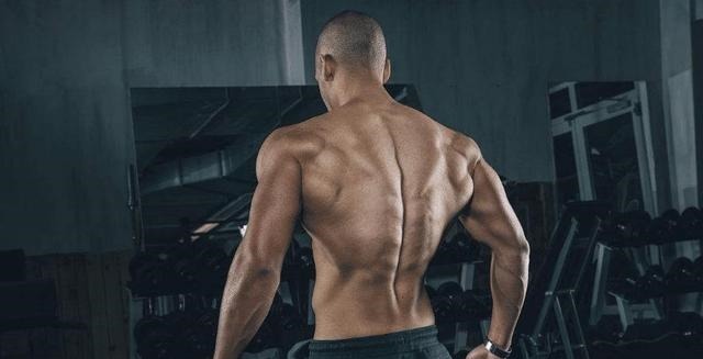 奥赛|身高167cm能拥有多强的背?健美大佬告诉你:女友抱不过来