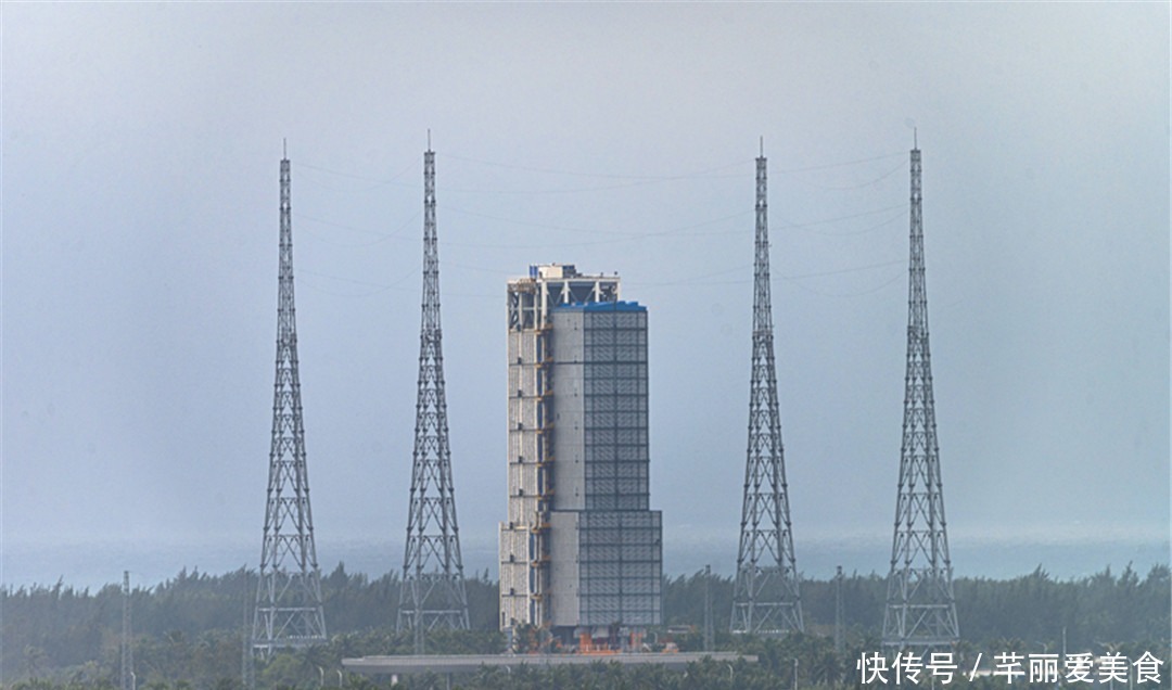 n美國登月再受質(zhì)疑,嫦娥五號砸了個坑,為何更重的阿波羅卻沒有?