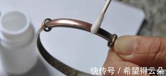 雪花银是纯银吗!