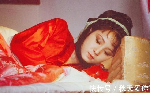 宝玉$关于晴雯,此人说了一句很奇怪的话,造成了一个令人费解的谜团