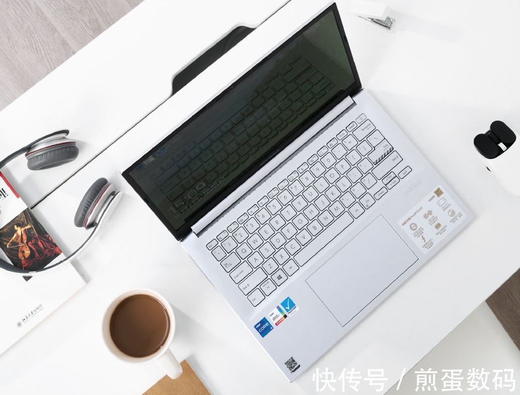 华硕|双11高端OLED笔记本选购指南！华硕无畏Pro14酷睿版值得种草？