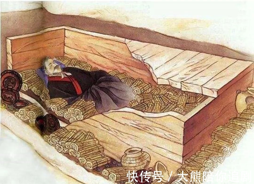 出土$秦代隶书很朴素!湖北出土千余枚秦简,带来2000年前书法真迹