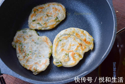 营养均衡|手不碰面做香软好吃的早餐饼,比面包抢手,放凉了也不硬