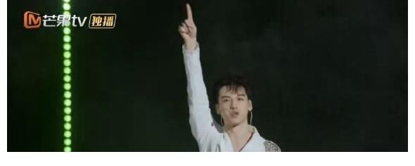 林晓峰|《披荆斩棘的哥哥》第五次公演现场录制转播，“嫂子团”来啦