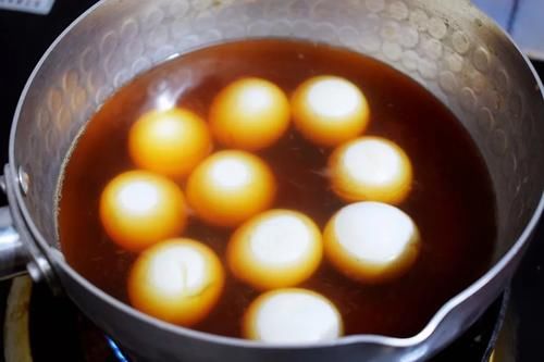 汤圆你还直接用水煮？3种原料4步搞定！补血暖胃新吃法，上桌秒扫光！