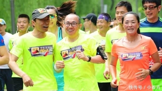 那些坚持每晚10点睡觉、五六点起床跑步的人,最后都怎么样了