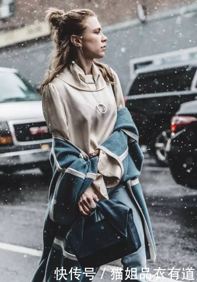腰带|你穿搭风格太寡淡了,这3件单品才配得上你,穿慵懒风够有女人味