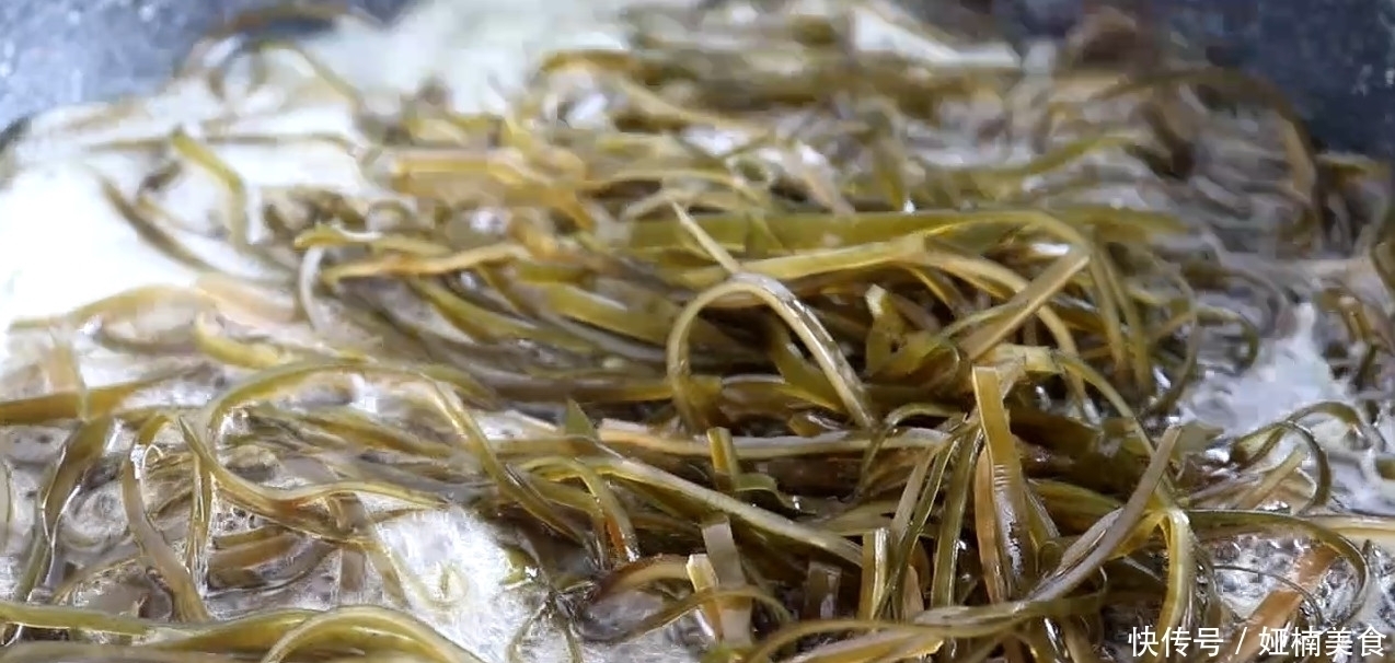 海带丝最好吃的做法,教你在家做更营养,简单好吃无腥味
