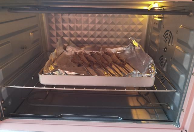 心脑血管|自制家庭版的烤虾，香脆鲜美，一个烤箱就搞定了，家人都爱吃