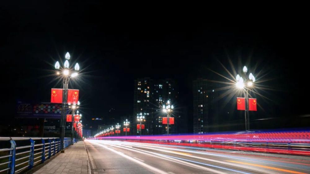 图源|夜幕下的广元，哪一处灯火撩拨到了你的心弦