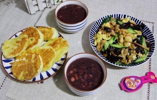 早餐这东西,每天都有点新花样,朴实家常还经济,大人孩子也都挺喜欢