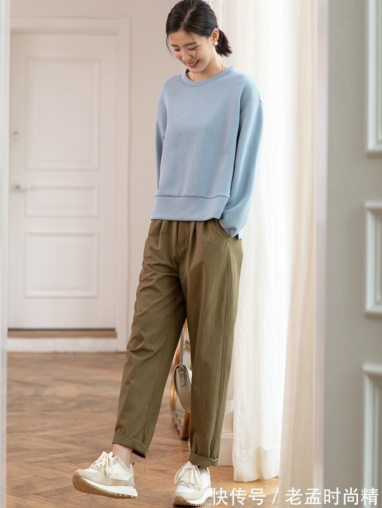 搭配|卫衣已经成为常见的搭配单品,上身自带随性慵懒的调调