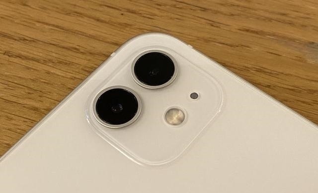 iphone|从6799元跌至6199元，库克回应退休时间，新款iPhone仍然一降再降