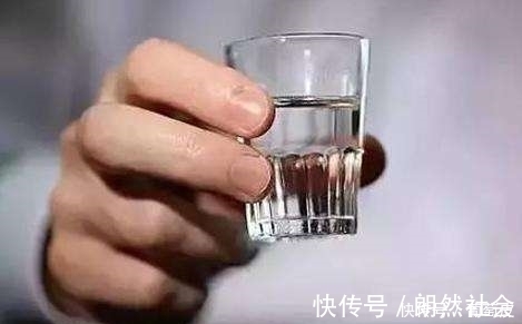 高血压|两类食物是“升压王”,如果不忌口,吃再多降压药都无济于事