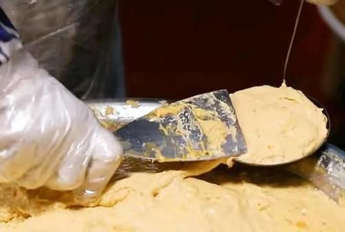 大厨|柿子是个宝,天冷不要直接吃,学街头大厨这样做,更加软糯香甜