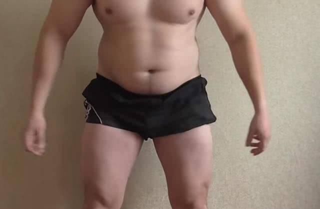 肌肉男|肉胖子决定用2年改变体质，2年后变肌肉男非常壮实，网友：做我伙伴如何？