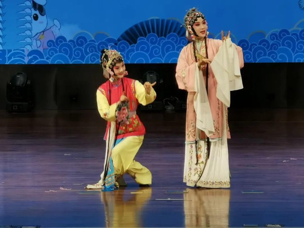  戏曲|戏曲进校园，感受戏曲文化魅力！好戏开场喽