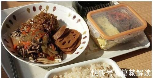 孕妇|女人怀孕时,两种“饭”最好别吃,对婴儿有损害