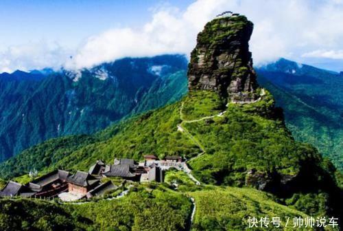 中国最危险的寺庙，悬空近2500米一桥连接两山顶，建造过程成谜