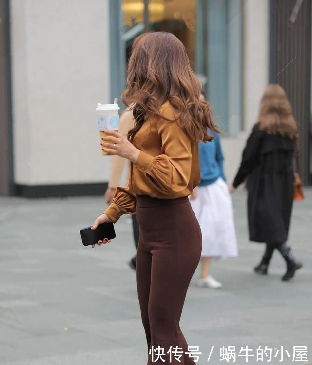 搭配 选好适合自己的打底裤,着装就要选择时髦一点的,清凉舒适