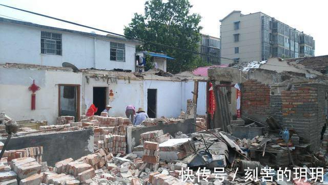 贫民窟|市中心“老破小”怎么处理城市贫民窟还是将来的优质房产