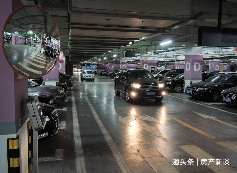 上涨|买车位15万，租车位每月300元，到底哪个更划算一起来算一算