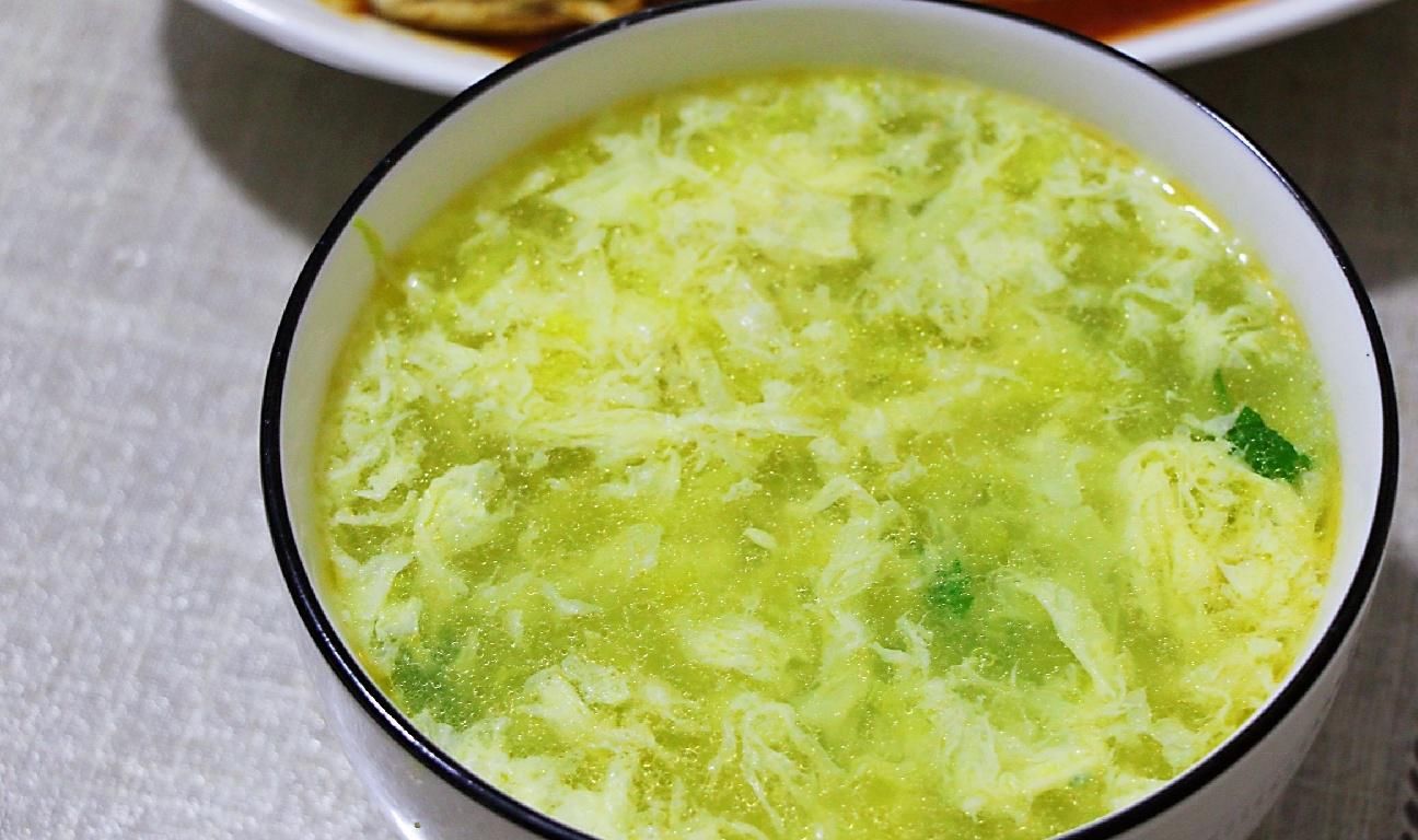 搭配|晒晒我家4口人晚餐，30块钱荤素搭配吃得香，网友：真会过日子