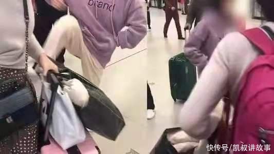 父母|千万不要跟你的孩子做「朋友」