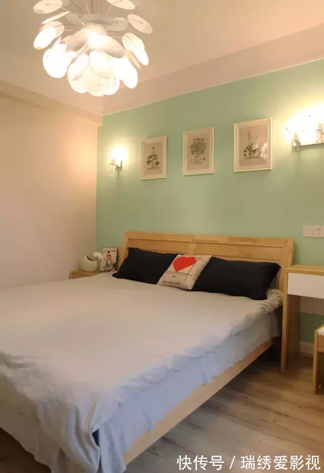 吊顶|越简单越耐看，看她家新房全屋刮大白，不吊顶不做电视墙！