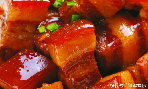 火红的嫩肉和诱人的香味撩人心弦,那种欲罢不能,流口水的香,馋