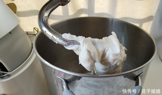 元宵节的柴犬汤圆,可爱萌物,啊呜一口,小朋友都爱的汤圆