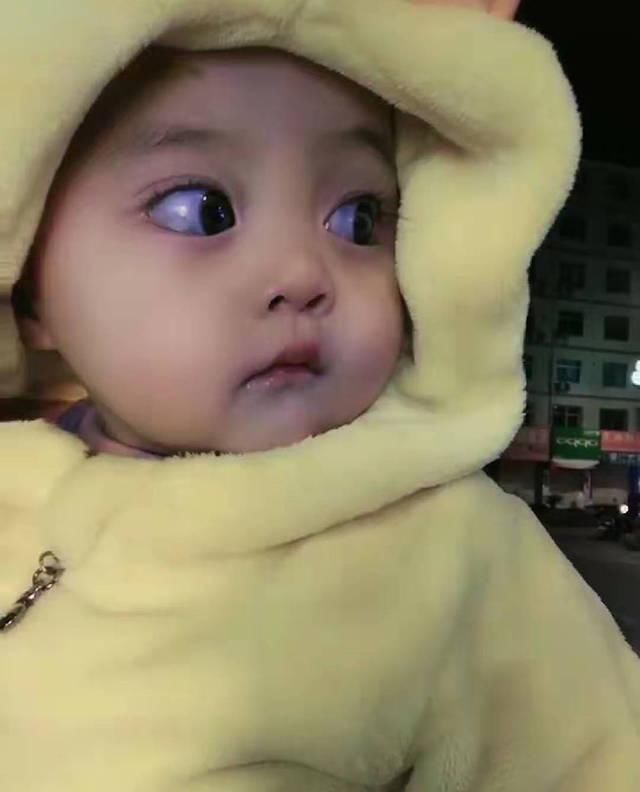 宝妈|爸爸带宝宝接妈妈下班,见到妈妈的那一刻,宝宝的反应太暖心