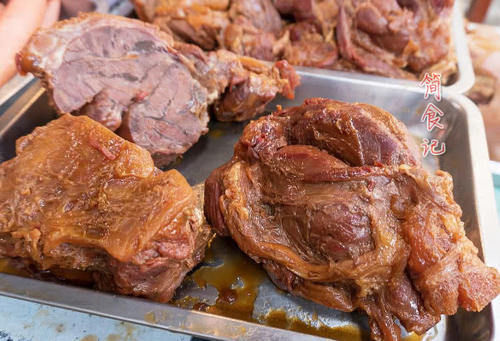 想吃酱牛肉不用买，简单3步在家做，筋道入味特解馋，比买的好吃