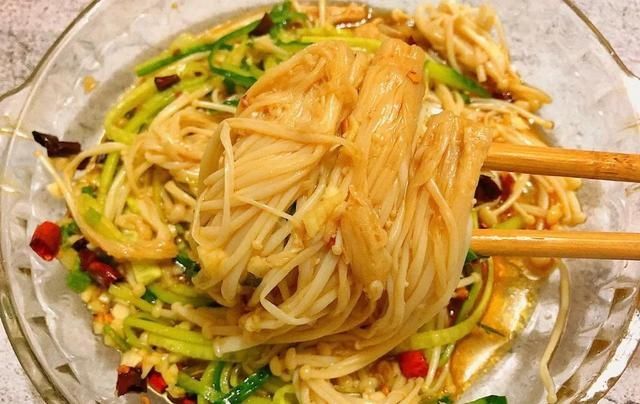 开胃小菜竟成餐桌c位？下面6道爽口解腻小凉菜，让你瞬间唤醒味蕾