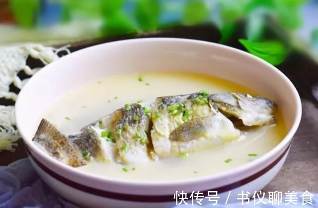 一日三餐|炖鱼汤，牢记“2加2不加”，保证浓白鲜美，没腥味，更香更营养