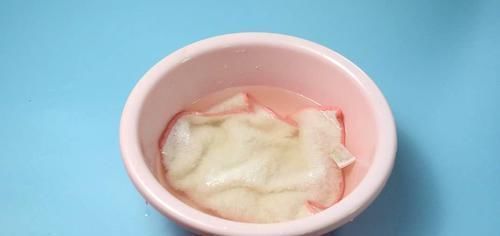 干干净净|抹布又脏又油难清洗，水里加点它泡一泡，也能变得干干净净，真实用