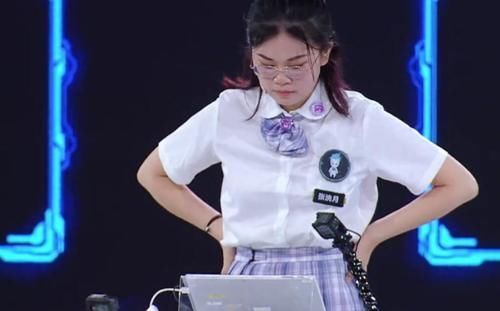 数学启蒙 “最强大脑”张洗月,17岁引清华北大争抢:数学天赋让人羡慕