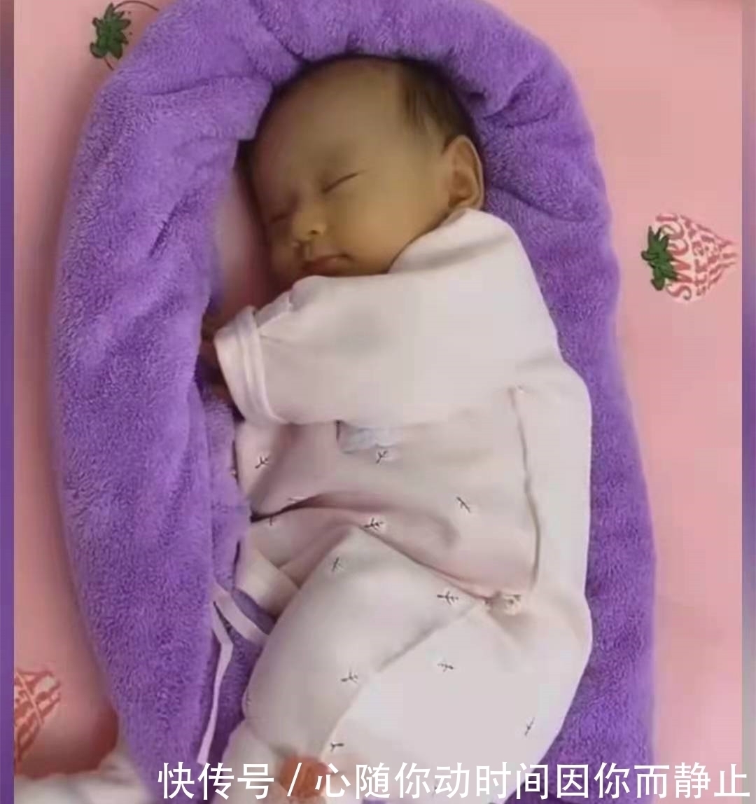 宝宝|婴儿各个时期智力发育,听听老月嫂怎么说!