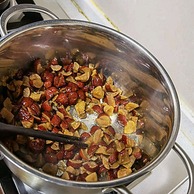 枣泥蛋糕这么好吃,大饭店的经常这么做,