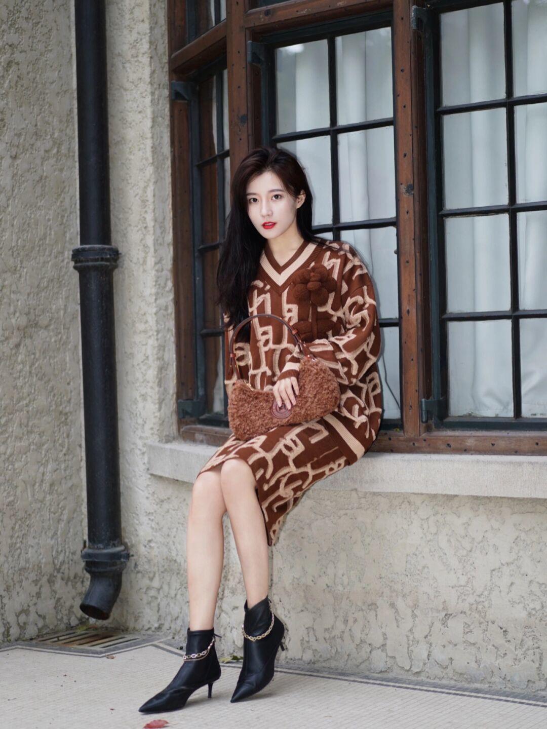 冬天|冬天怎么穿保暖又高级？看看这些“毛衣”穿搭，日常实用不挑人