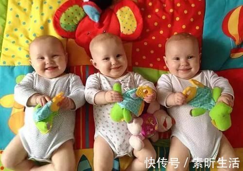 妙招|宝妈生下三胞胎女儿后难分清,婆婆想出一妙招,护士看到直呼厉害