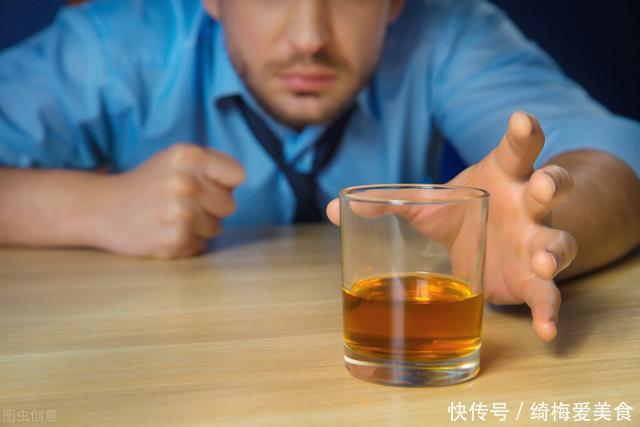  他汀药物伤肝伤肌肉，不能长期吃？医生辟谣：做好这3点可放心