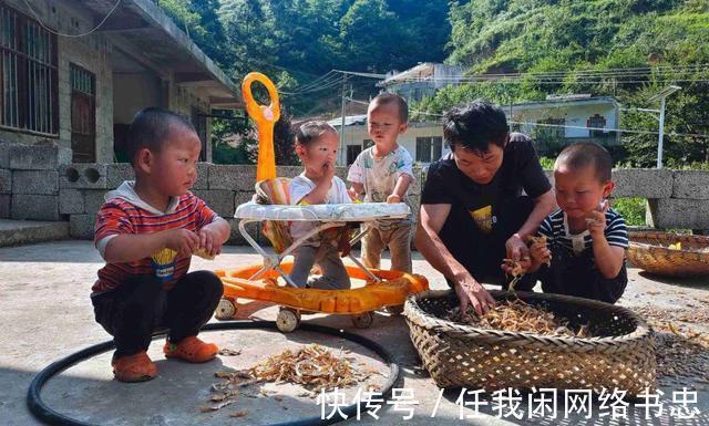 医科大学|男孩发生意外失去半个脑壳,父亲自责,只想给孩子一个正常脑袋