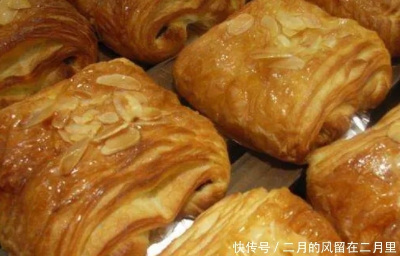 去面包店买面包，不要买这4种，老板：只有不懂的人才喜欢吃！