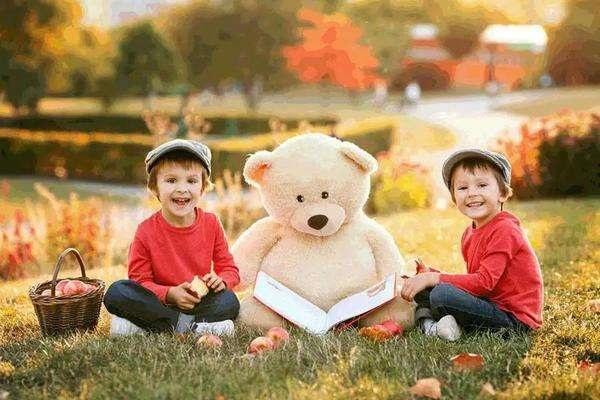 大宝|4种“中国式礼貌”很伤孩子,第三个家长常犯,别再这样教育孩子