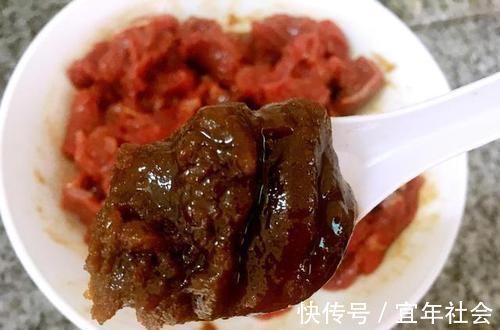 牛肉|炒牛肉时,想要牛肉嫩滑又不老,只需加入1样东西,很多人都不懂