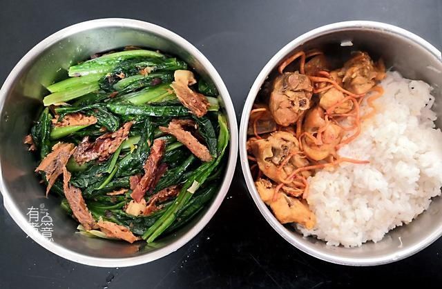 晒晒我每天的上班午餐,同事嘲笑寒酸没食欲,带饭上班很丢人吗?