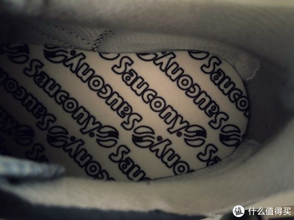 foot Sneaker 篇一百四十：Saucony Jazz Original Vintage和足下工业德训鞋开箱