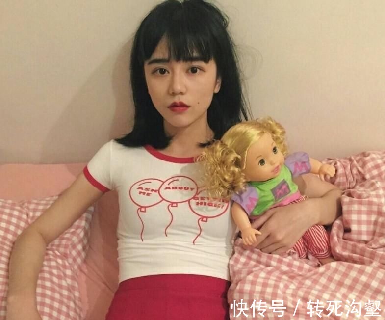 乳房|正在发育的女孩子,这3件事最好别做,否则“影响生育”可别哭哟