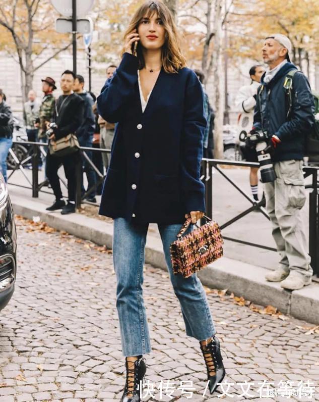 过时|卫衣早过时了,今年流行“奶奶衫+衬衫”一起穿,保暖显瘦又洋气